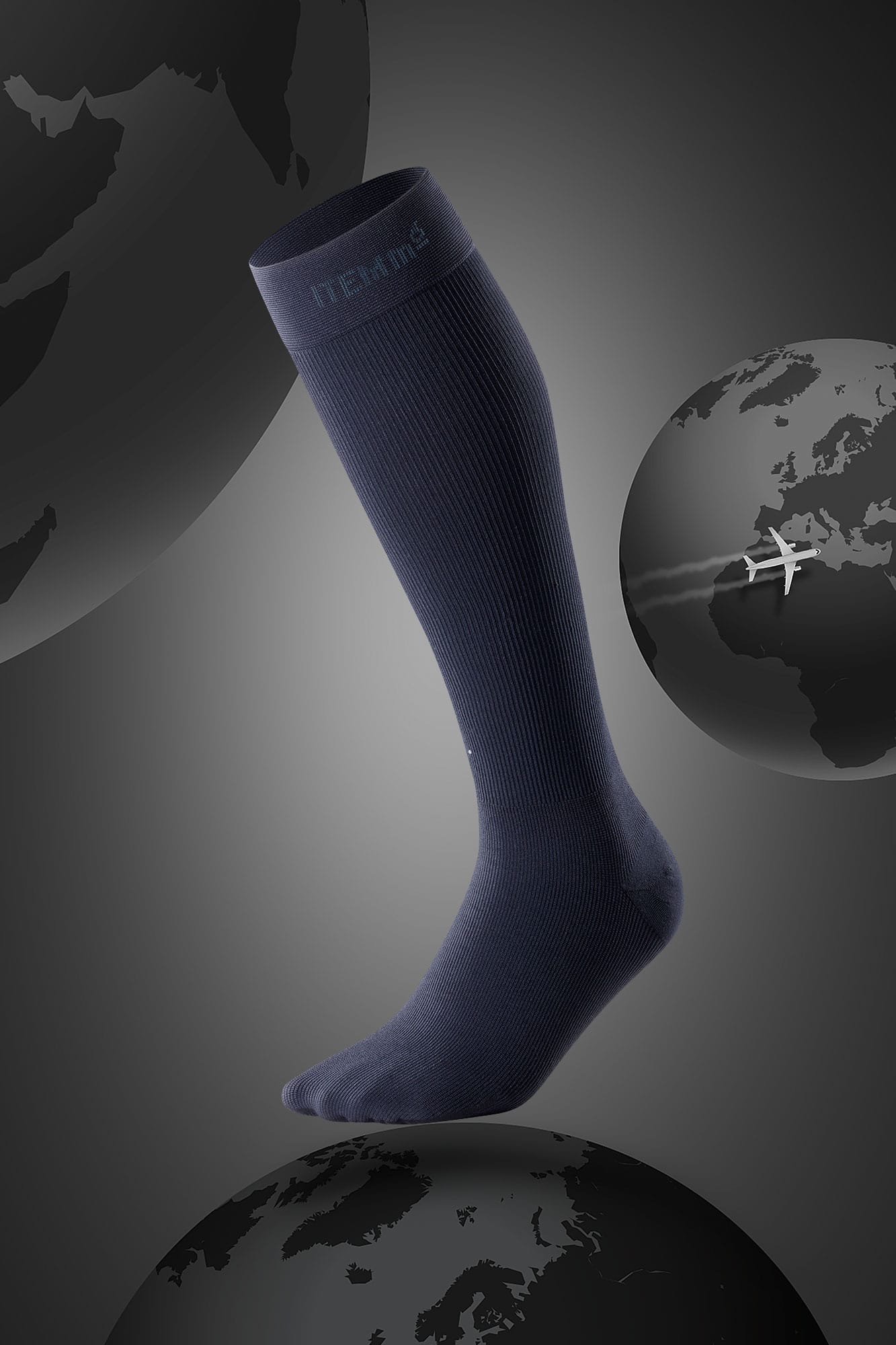 020-ITEM-m6-knee-high-passenger-blue-sky-FUEB-m-01